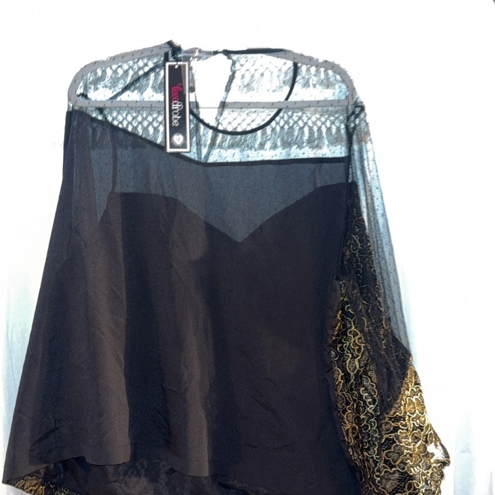 Elegant Black and Gold Women's Top - Picture 2 of 2